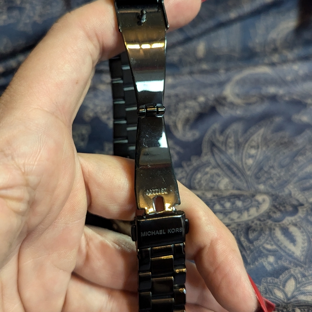 Michael Kors Channing Watch - Picture 5 of 8